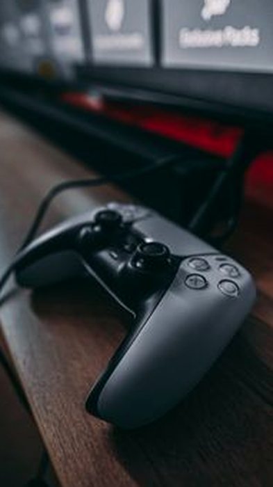 liên hệ Fun88